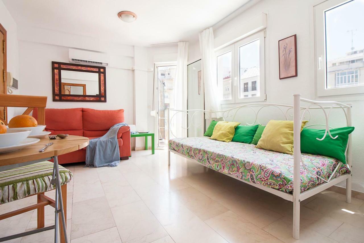 Camas Freshapartments By Bossh! Apartments Малага Экстерьер фото